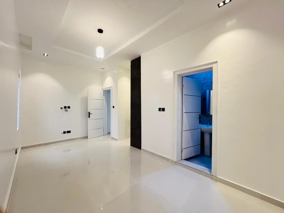 4BEDS| AJAH LEKKI LAGOS — photo 4