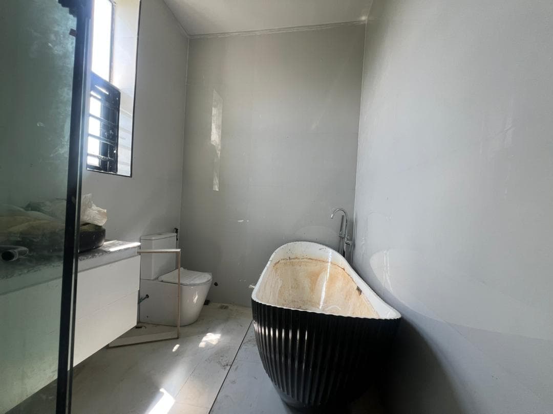 5BEDS|| AJAH LEKKI LAGOS — photo 4