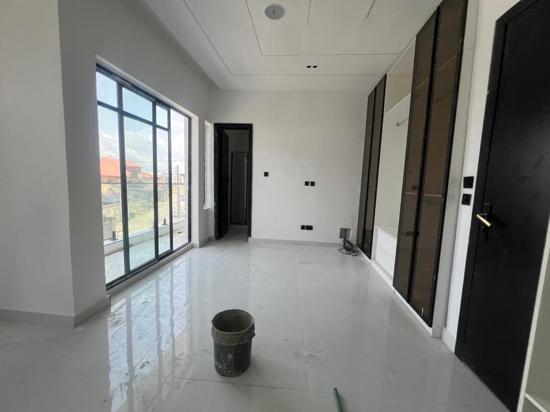 5BEDS|| AJAH LEKKI LAGOS — photo 5