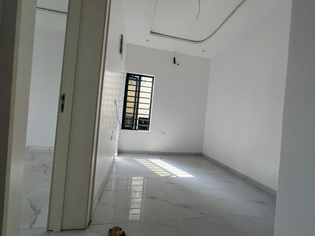 4BEDS|| AJAH LEKKI LAGOS — photo 2