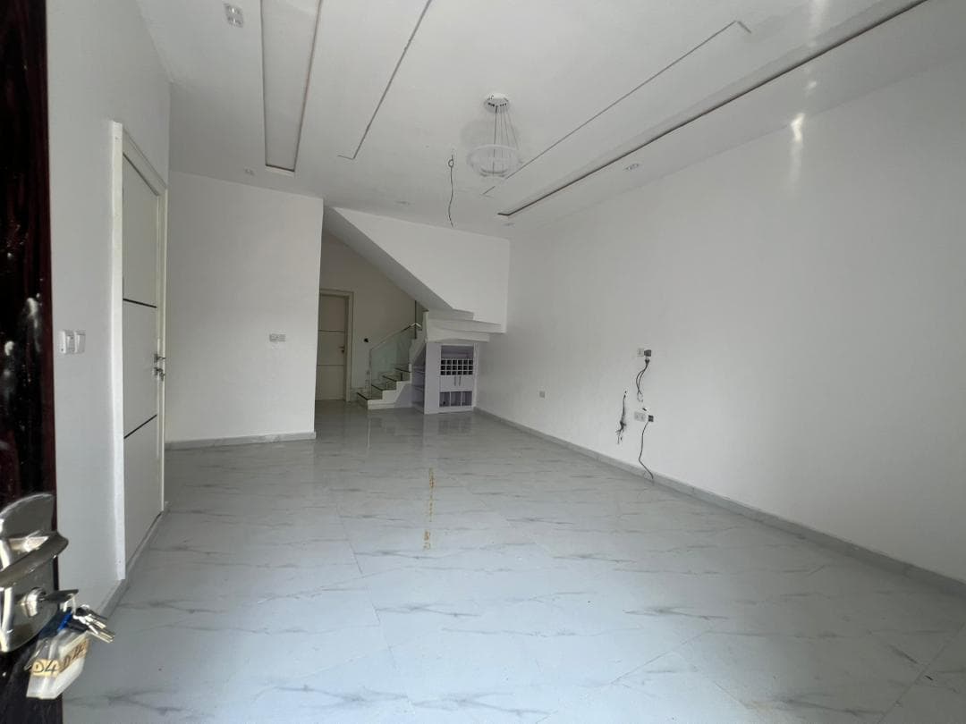 4BEDS|| AJAH LEKKI LAGOS — photo 5