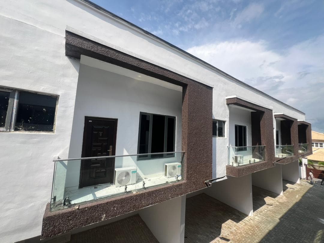 4BEDD|| AJAH LEKKI LAGOS — photo 4
