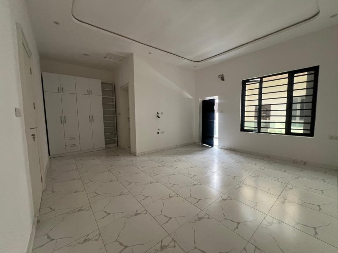 3BEDS|| AJAH LEKKI LAGOS — photo 2