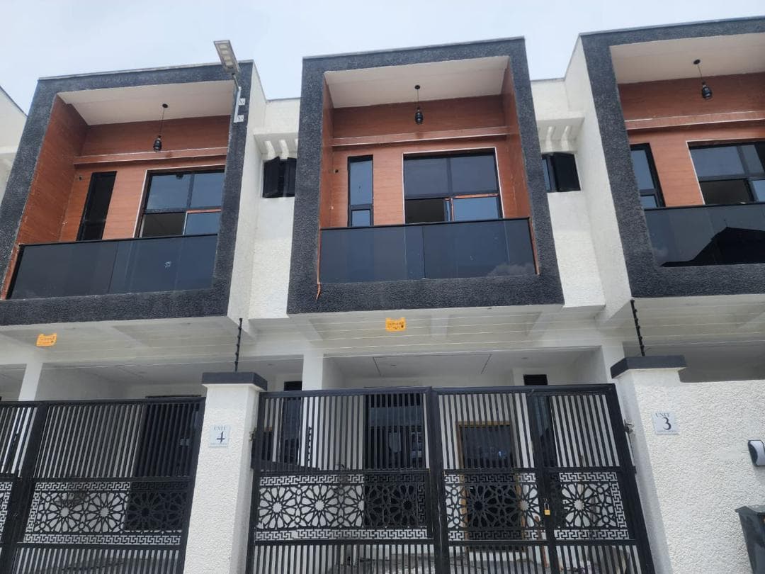 3 bedroom self compound terrace duplex — photo 4