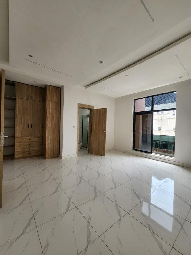 3 bedroom self compound terrace duplex — photo 2